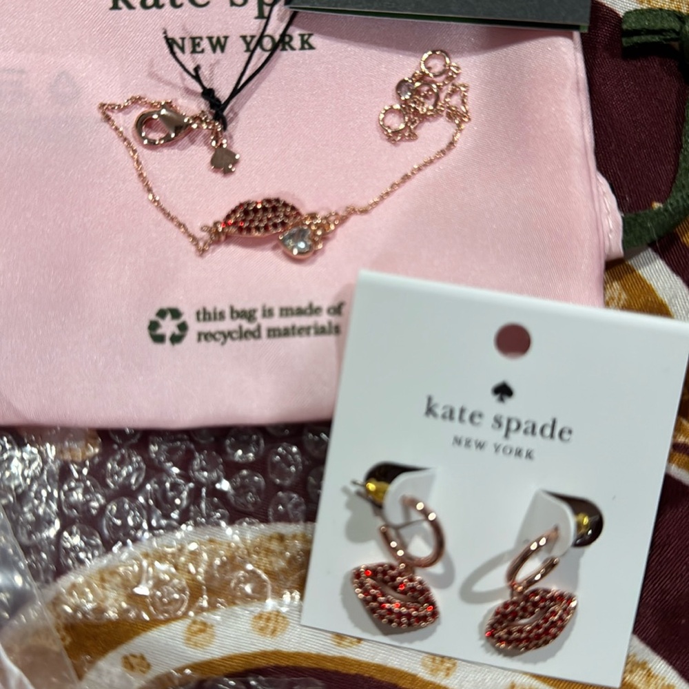 NWT - Kate Spade lips bracelet and earrings.